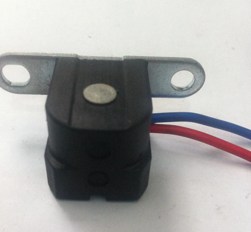 In Stock Ignition Pick Up Trigger, Pulse Coil YFM350 Warrior, YP500 T-Max (2001) Stator Pickup Pulser Coil
In Stock Ignition Pick Up Trigger, Pulse Coil YFM350 Warrior, YP500 T-Max (2001) Stator Pickup Pulser Coil