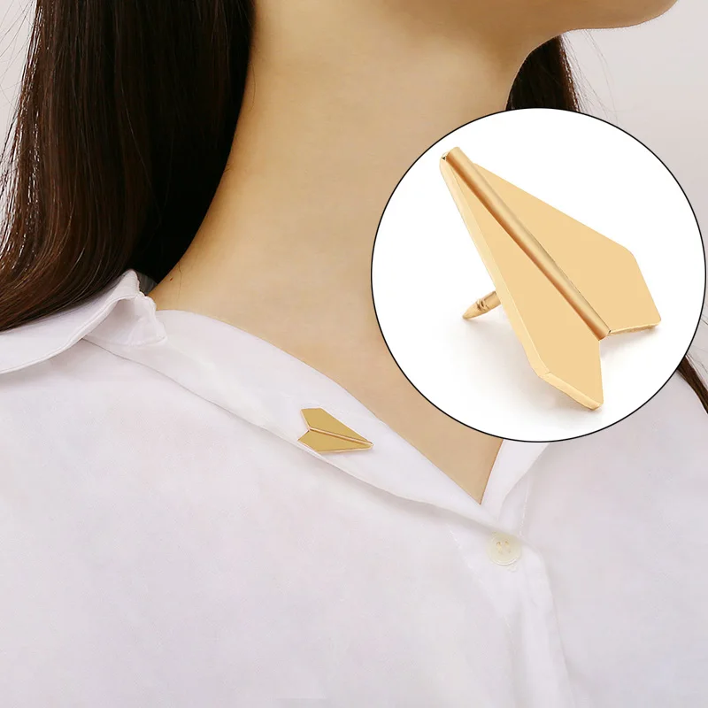 Simple Alloy Origami Airplane Brooch Collar Pins for Women Shirt Coat Lapel Pins Cute New Jewelry Gift
Simple Alloy Origami Airplane Brooch Collar Pins for Women Shirt Coat Lapel Pins Cute New Jewelry Gift