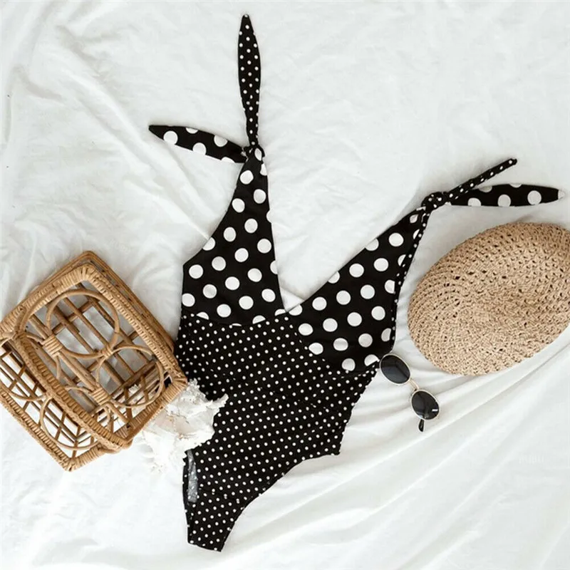 Swimming suits for ladies Women Fashion Polka Dot One Piece Bikini Elegant Sexy Swimsuit Halter Body Swimwear Bathing suit
Swimming suits for ladies Women Fashion Polka Dot One Piece Bikini Elegant Sexy Swimsuit Halter Body Swimwear Bathing suit