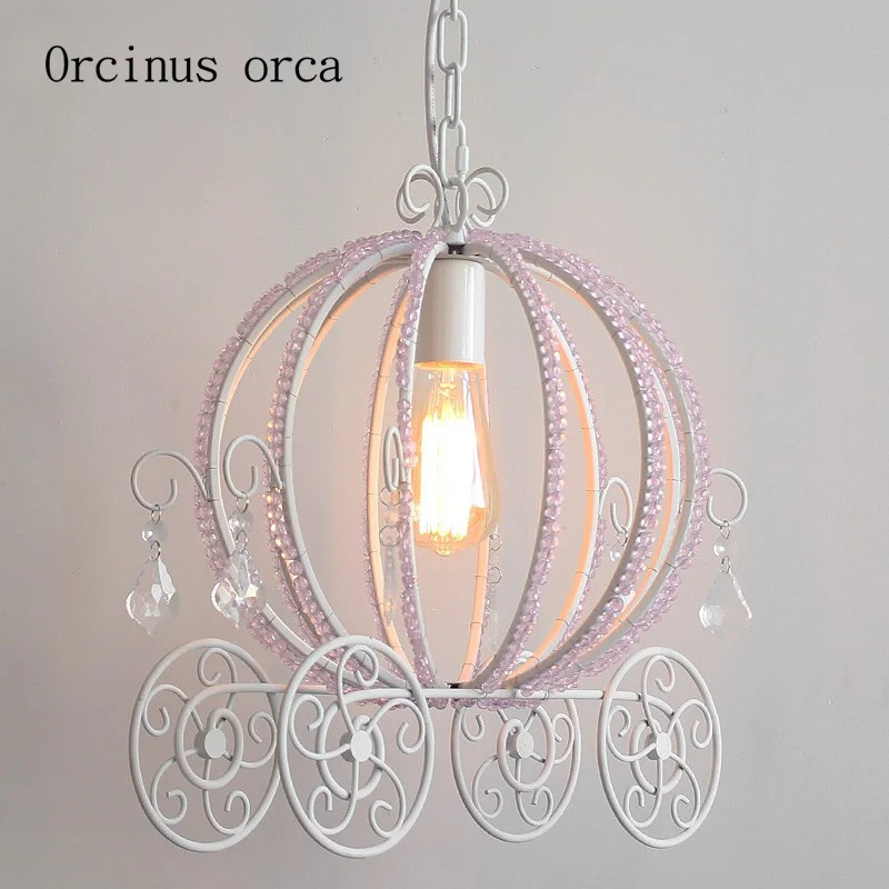 European Princess rooms crystal chandeliers restaurants children's rooms girls' bedrooms American style cartoon cars chandeliers
European Princess rooms crystal chandeliers restaurants children's rooms girls' bedrooms American style cartoon cars chandeliers