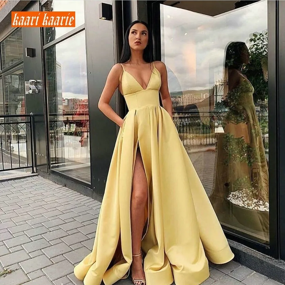 Noble Satin Gold Evening Dresses 2019 Long Formal Dress Customized Simple Women V Neck Side Slit A Line Sexy Blue Evening Gowns
Noble Satin Gold Evening Dresses 2019 Long Formal Dress Customized Simple Women V Neck Side Slit A Line Sexy Blue Evening Gowns