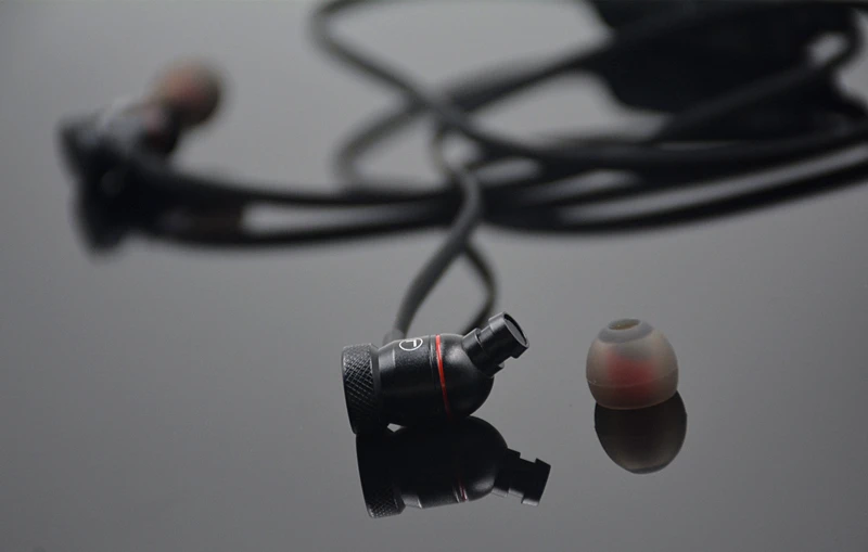 HT9 Bluetooth Headphone Magnet Wireless In-Ear Noise Reduction Earphone With Microphone Sweatproof Stereo Headset For Phone HT9 Bluetooth Headphone Magnet Wireless In-Ear Noise Reduction Earphone With Microphone Sweatproof Stereo Headset For Phone