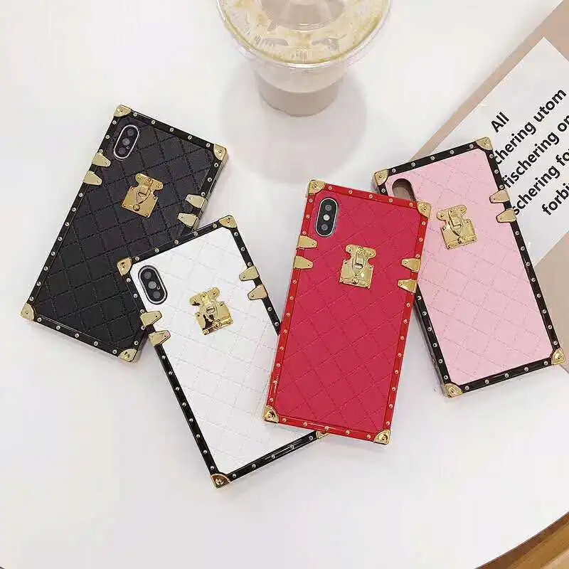 Luxury lambskin plaid cover for iphone X Xs Max Xr Korea Vintage PU leather silicone Square phone case for iphone 6 6s 7 8 plus
Luxury lambskin plaid cover for iphone X Xs Max Xr Korea Vintage PU leather silicone Square phone case for iphone 6 6s 7 8 plus
