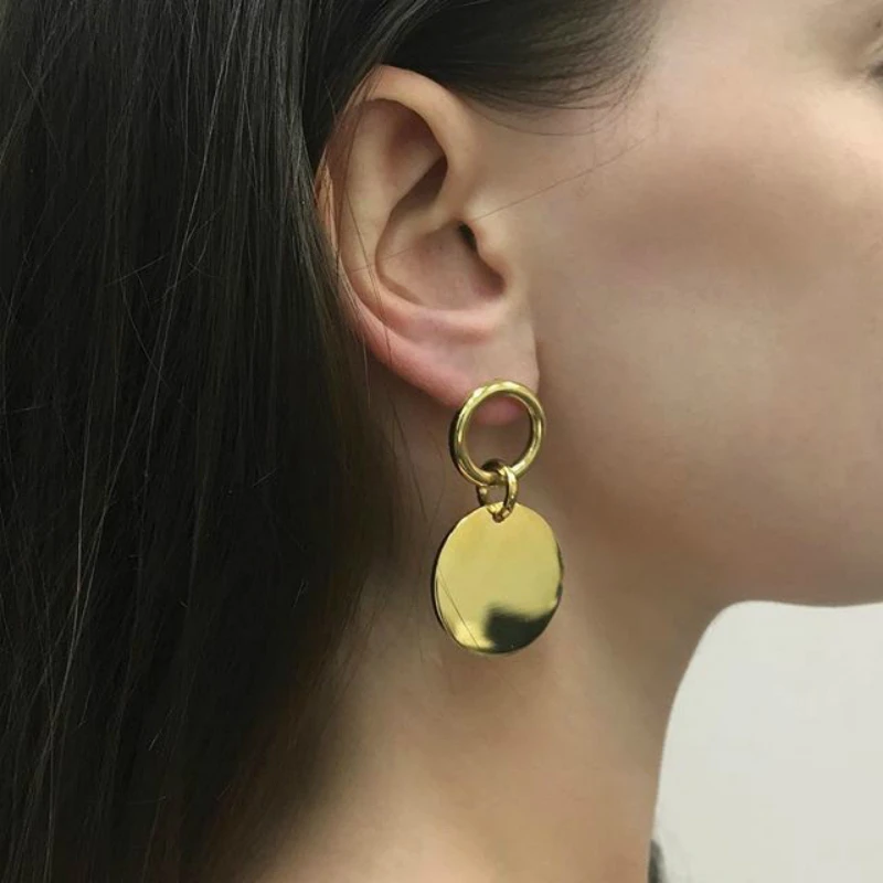 New Earring Simple Circular Fashion Popular Personality Round Pieces Of Women's Earrings Hot Jewelry Wholesale Boucle D'oreille
New Earring Simple Circular Fashion Popular Personality Round Pieces Of Women's Earrings Hot Jewelry Wholesale Boucle D'oreille