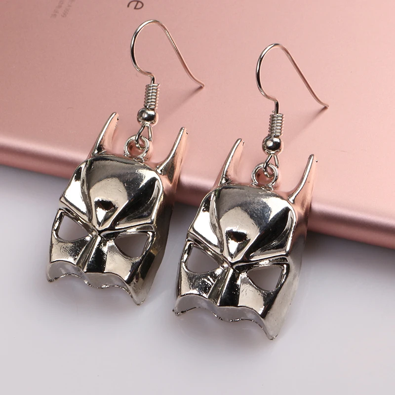 Popular Movies Batman Earrings Personal Jewelry Super Hero High Quality Girls Female Gifts
Popular Movies Batman Earrings Personal Jewelry Super Hero High Quality Girls Female Gifts