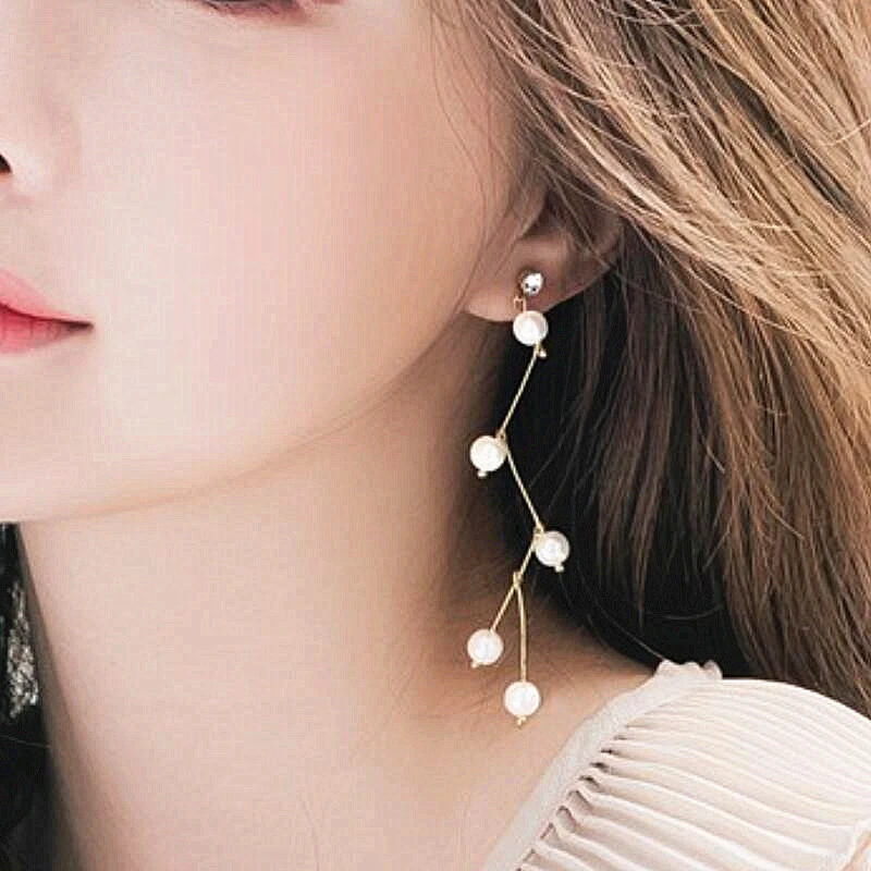 E056 Fashion Imitation Pearl Crystal Drop Earrings Women Bend Branches Design Dangle Earrings Party Wedding Jewelry Dropshipping
E056 Fashion Imitation Pearl Crystal Drop Earrings Women Bend Branches Design Dangle Earrings Party Wedding Jewelry Dropshipping