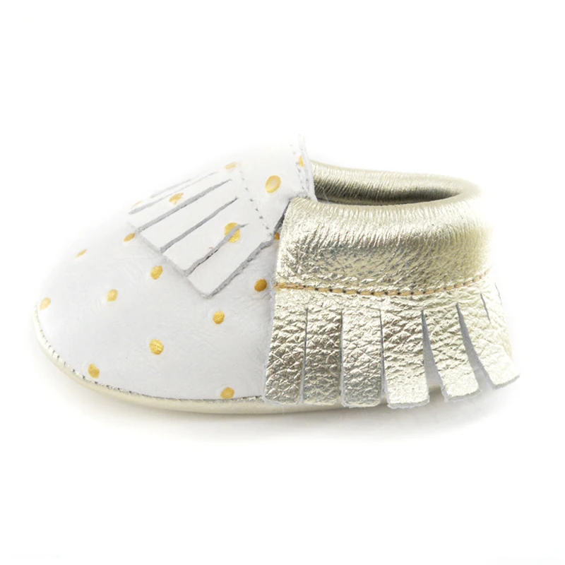 New Genuine Leather First Walkers Soft bottom Baby shoes Baby moccasins Infant Fringe Bow Shoes
New Genuine Leather First Walkers Soft bottom Baby shoes Baby moccasins Infant Fringe Bow Shoes