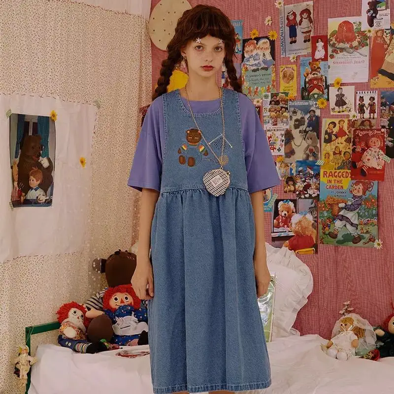 Summer Dress Women Retro Embroidered Denim Dress Ladies Sleeveless Sexy Slim Vest Dresses Elegant Lady Robe Dress Plus Size
Summer Dress Women Retro Embroidered Denim Dress Ladies Sleeveless Sexy Slim Vest Dresses Elegant Lady Robe Dress Plus Size