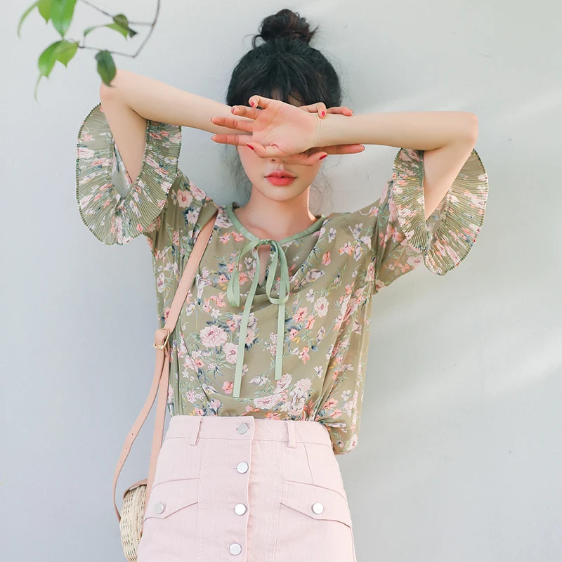 Women's Shirts Kawaii Girl Ulzzang Chic Trumpet Sleeve Bow Floral Shirt Lady Ulzzang Harajuku Ins Top For Women Tunic Summer
Women's Shirts Kawaii Girl Ulzzang Chic Trumpet Sleeve Bow Floral Shirt Lady Ulzzang Harajuku Ins Top For Women Tunic Summer