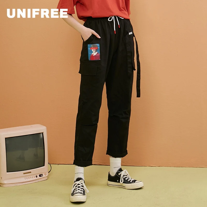 UNIFREE2019 summer new arrival top black Korean style belt waist sports casual solid color straight sexy pants UBB191P140
UNIFREE2019 summer new arrival top black Korean style belt waist sports casual solid color straight sexy pants UBB191P140