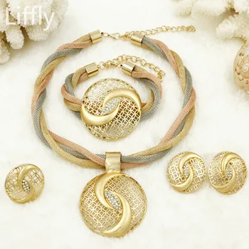 2019 Fashion Elegant Women Gifts Tri-color Necklace Bracelet Earrings Ring Charm Wedding Engagement Crystal Pendant Jewelry Sets
2019 Fashion Elegant Women Gifts Tri-color Necklace Bracelet Earrings Ring Charm Wedding Engagement Crystal Pendant Jewelry Sets