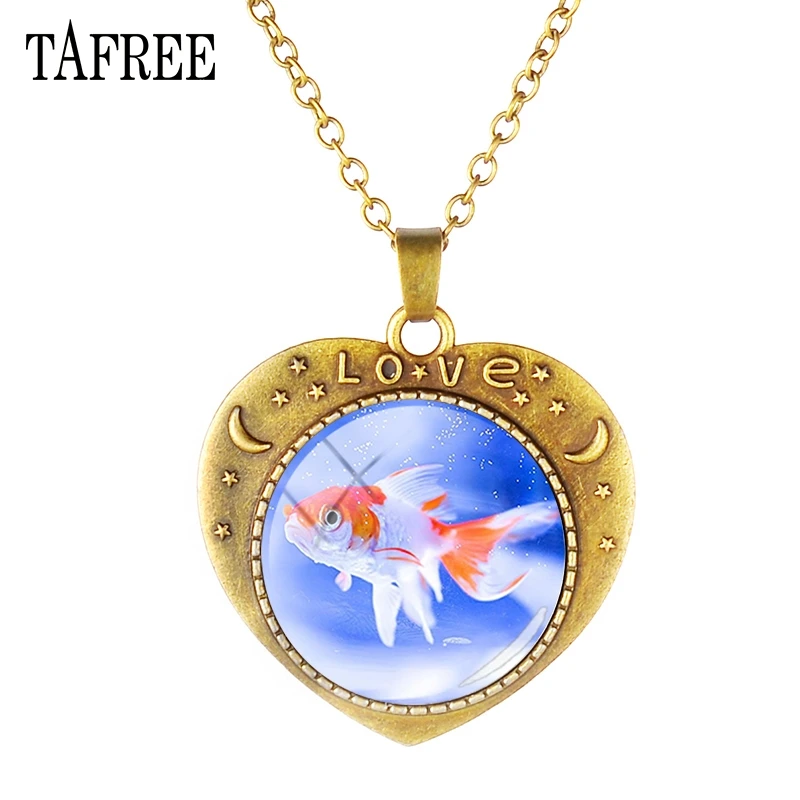 TAFREE Beautiful Goldfish Heart Shape Necklace Unique Picture Glass Cabochon Personality Ornaments For Birthday Gift QF841
TAFREE Beautiful Goldfish Heart Shape Necklace Unique Picture Glass Cabochon Personality Ornaments For Birthday Gift QF841