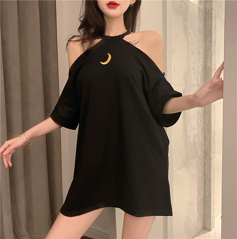 Harajuku T-shirts Women Moon Printed Short Sleeve Strapless Loose Top Tees Summer Casual T-shirts Female
Harajuku T-shirts Women Moon Printed Short Sleeve Strapless Loose Top Tees Summer Casual T-shirts Female