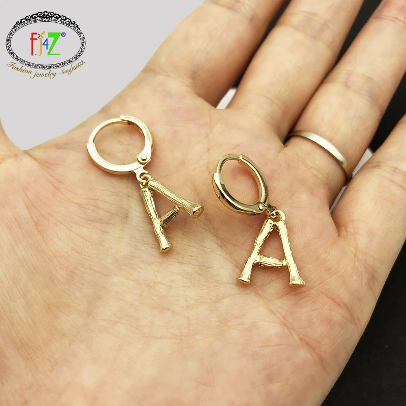 F.J4Z New Hot Mini Letters Earrings Fashion A-Z 26 Letters Charms Hoop Earrings First letter of Name Initials Earrings Dropship
F.J4Z New Hot Mini Letters Earrings Fashion A-Z 26 Letters Charms Hoop Earrings First letter of Name Initials Earrings Dropship