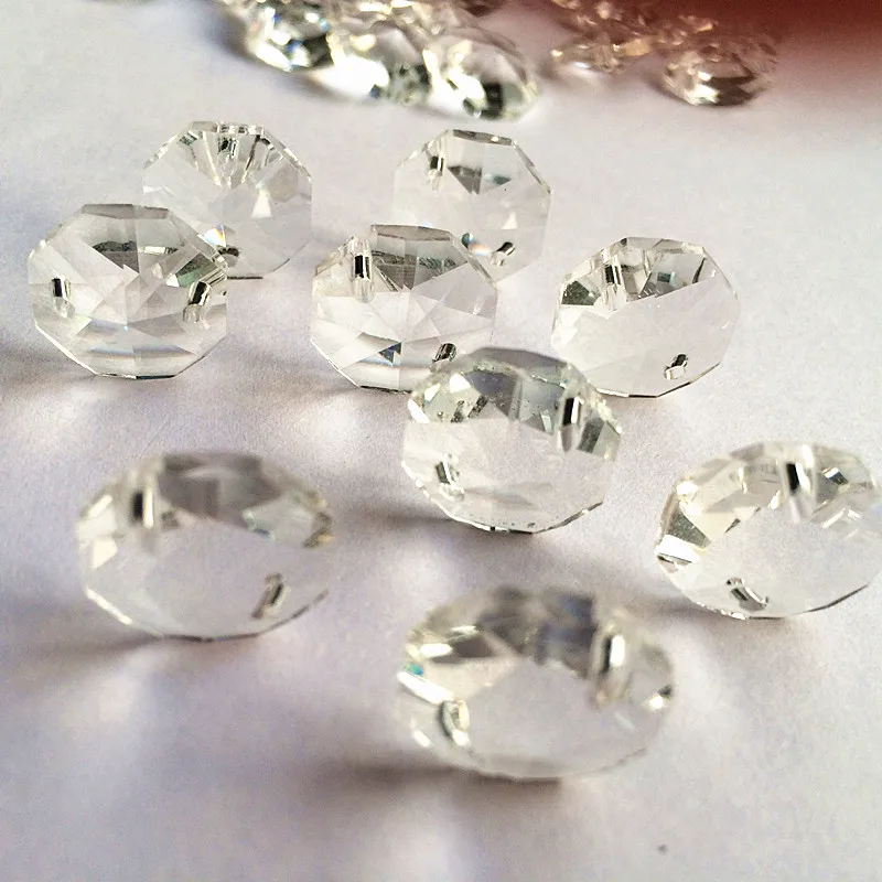 free shipping 100pcs/lot clear 16mm glass octagon beads in 2 holes for diy chandelier parts,garland strands accessories decor
free shipping 100pcs/lot clear 16mm glass octagon beads in 2 holes for diy chandelier parts,garland strands accessories decor