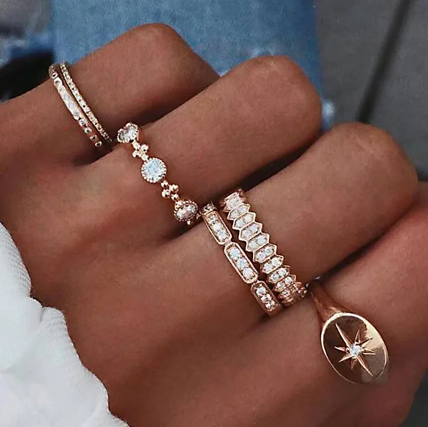 6pcs/Set 2019 New European Zircon Sun Rings for Women Girls Fashion Party Gold Alloy Finger Jewelry Sun Light Carved Ring
6pcs/Set 2019 New European Zircon Sun Rings for Women Girls Fashion Party Gold Alloy Finger Jewelry Sun Light Carved Ring