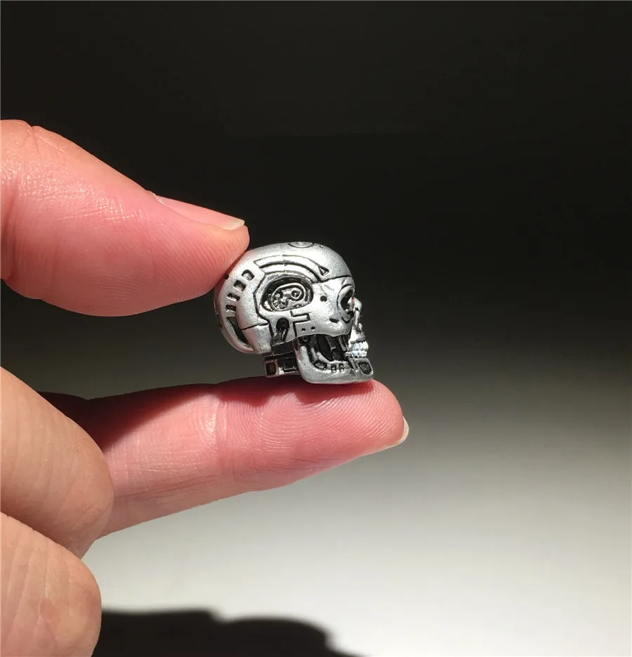 48piece/lot 1.6cm Terminator robot head very small Action figure toys Collectible Model microlandschaft figures
48piece/lot 1.6cm Terminator robot head very small Action figure toys Collectible Model microlandschaft figures