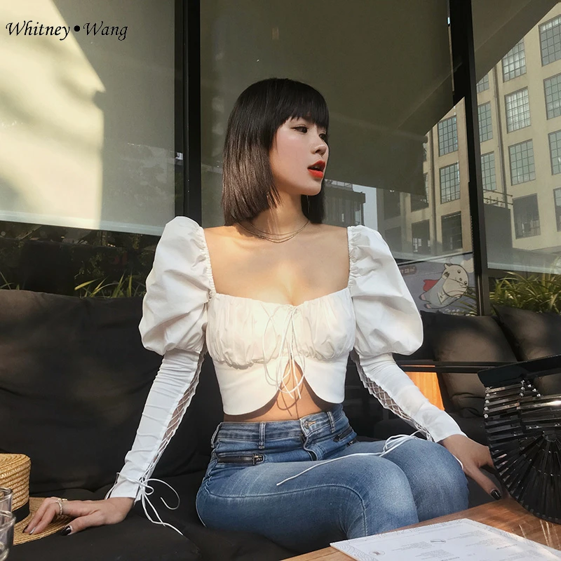 WHITNEY WANG 2018 Summer Fashion Streetwear Vintage Puff Sleeve Lace Up Crop Top Blouse Women blusas Chic Shirt Tops
WHITNEY WANG 2018 Summer Fashion Streetwear Vintage Puff Sleeve Lace Up Crop Top Blouse Women blusas Chic Shirt Tops