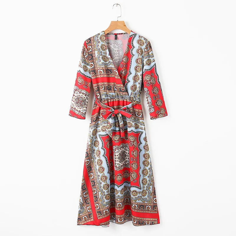 BBWM WOMAN Streetwear Floral Print Contrast Colors Patchwork Dress Retro Women V-Neck Dresses Casual A-Line Vestidos
BBWM WOMAN Streetwear Floral Print Contrast Colors Patchwork Dress Retro Women V-Neck Dresses Casual A-Line Vestidos