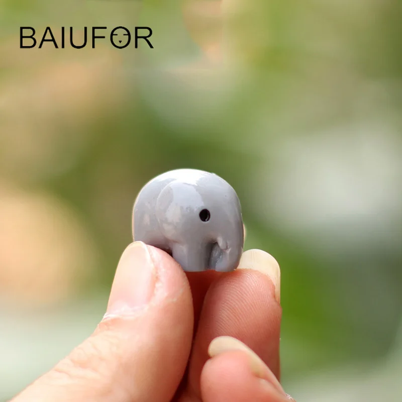 BAIUFOR 2pcs/lot Elephant Couple Mini DIY Terrarium Figurines Fairy Garden Miniatures Plastic Crafts Home Decoration Accessories
BAIUFOR 2pcs/lot Elephant Couple Mini DIY Terrarium Figurines Fairy Garden Miniatures Plastic Crafts Home Decoration Accessories