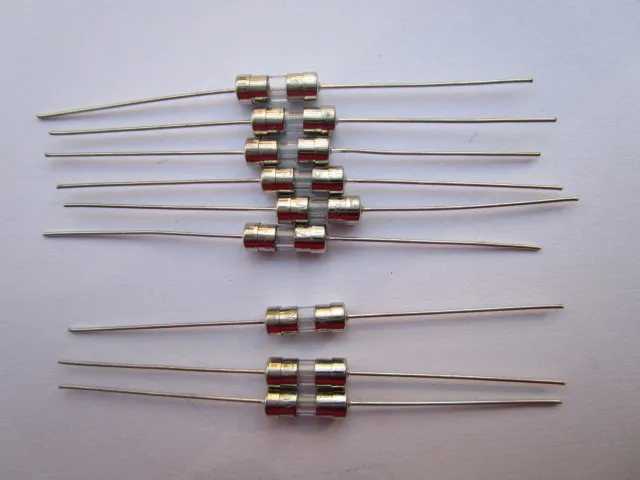 3.6x10mm T15A Slow Bow Miniature Glass fuses with Fine wire 2400 pcs per Lot
3.6x10mm T15A Slow Bow Miniature Glass fuses with Fine wire 2400 pcs per Lot