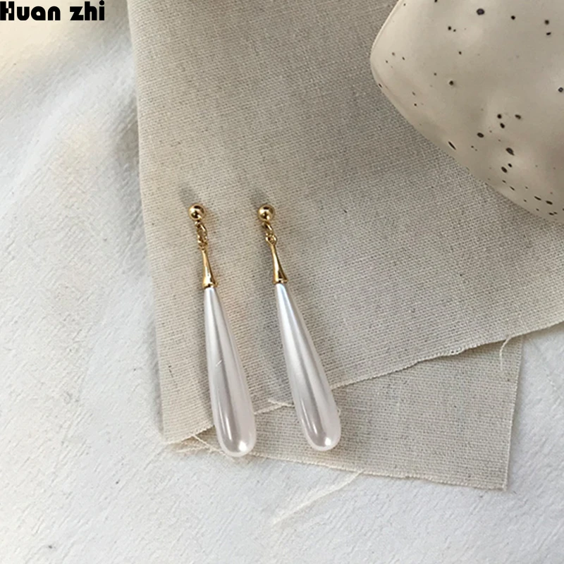 HUANZHI Elegant S925 Sterling Silver Pin Gold Metal Geometric Teardrop Long Stud Earrings for Women Girl Wedding Party Jewelry
HUANZHI Elegant S925 Sterling Silver Pin Gold Metal Geometric Teardrop Long Stud Earrings for Women Girl Wedding Party Jewelry