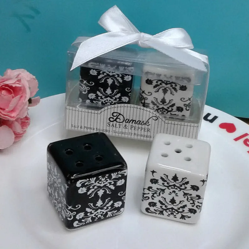 Free Shipping "Damask" Ceramic Salt and Pepper Shakers Pepper Pot Caste Shaker Salt Seasoning Pot Wedding Gift Wedding Souvenirs
Free Shipping "Damask" Ceramic Salt and Pepper Shakers Pepper Pot Caste Shaker Salt Seasoning Pot Wedding Gift Wedding Souvenirs