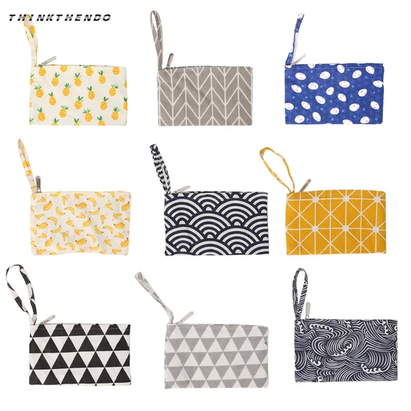 Fashion Simple Women Small Coin Purses Dots Design Mini Girl Wallet Clutch Bag Card Case Lady Bags Phone Pouch Purse
Fashion Simple Women Small Coin Purses Dots Design Mini Girl Wallet Clutch Bag Card Case Lady Bags Phone Pouch Purse