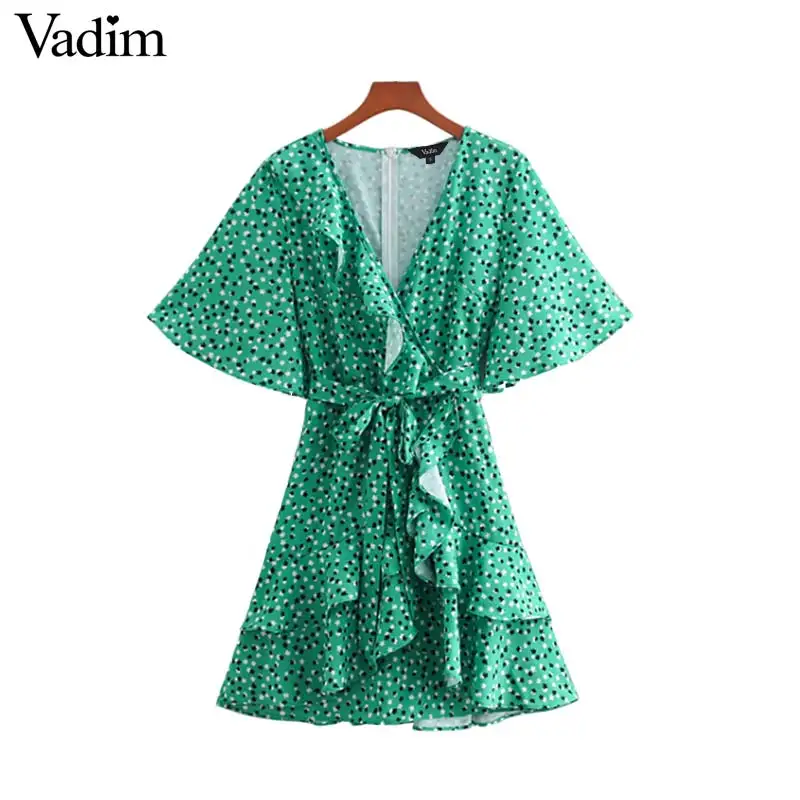 Vadim Cross V neck flower print dress ruffles bow tie sashes short sleeve female sexy mini dresses summer sweet vestidos QB019
Vadim Cross V neck flower print dress ruffles bow tie sashes short sleeve female sexy mini dresses summer sweet vestidos QB019