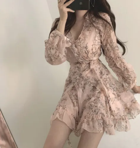 2 Pieces Set Slim Waist Belt Tie Wrap V Neck Floral Chiffon Dress Long Sleeve Sexy Short Dress Robe Femme Vestido Mujer Vestiti
2 Pieces Set Slim Waist Belt Tie Wrap V Neck Floral Chiffon Dress Long Sleeve Sexy Short Dress Robe Femme Vestido Mujer Vestiti