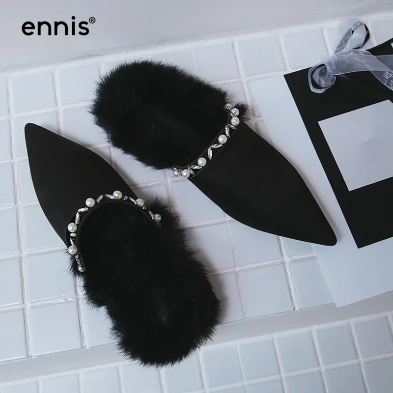 ENNIS 2019 Women Silk Mules Shoes Pointed Toe Ladies Pearl Crystal Fashion Slippers European Designer Fur Moccasins Newest M705
ENNIS 2019 Women Silk Mules Shoes Pointed Toe Ladies Pearl Crystal Fashion Slippers European Designer Fur Moccasins Newest M705