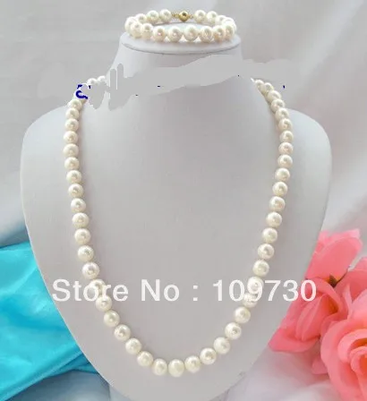 Jewelry 00431 unning 11mm round white freshwater pearls necklace bracelet a set (0430)
Jewelry 00431 unning 11mm round white freshwater pearls necklace bracelet a set (0430)