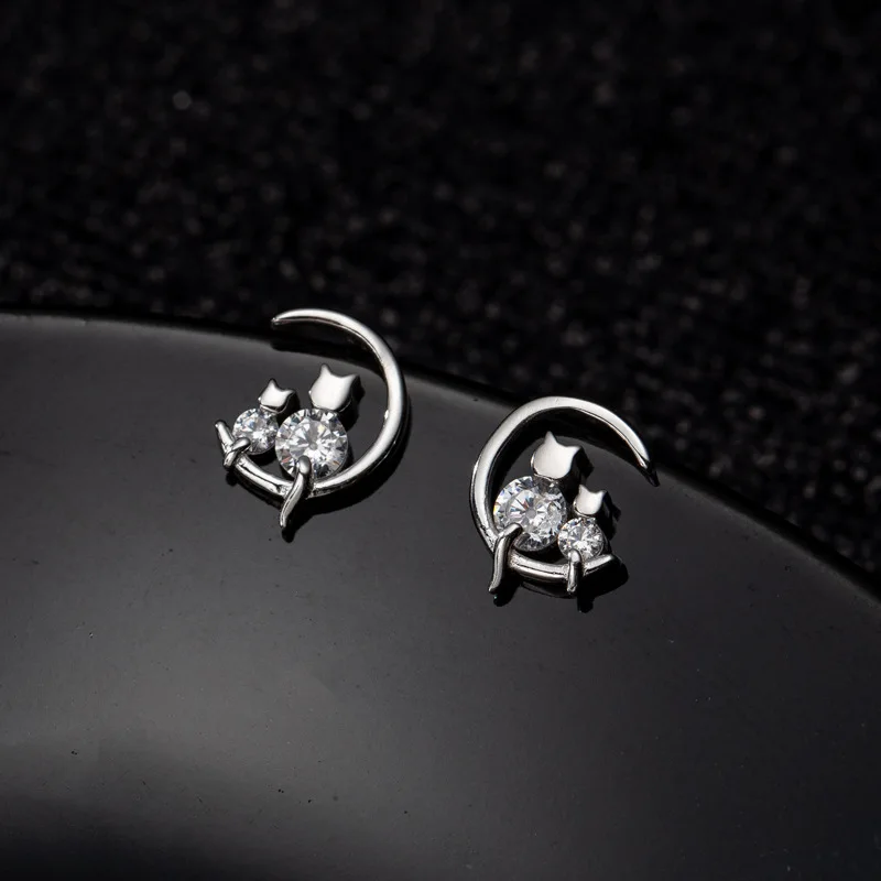 100% Real Pure 925 Sterling Silver Earrings Moom Cubic Zirconia Cats Stud Earrings For Women Korean Earrings New Fashion Jewelry
100% Real Pure 925 Sterling Silver Earrings Moom Cubic Zirconia Cats Stud Earrings For Women Korean Earrings New Fashion Jewelry