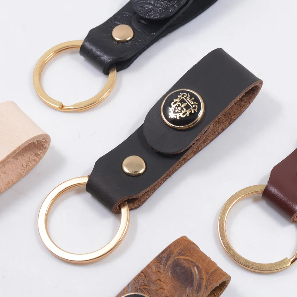 Creative Car Keys Holder Wallet Simple Carry Keychain Handmade Men And Women High Quality Keyring Vintage
Creative Car Keys Holder Wallet Simple Carry Keychain Handmade Men And Women High Quality Keyring Vintage