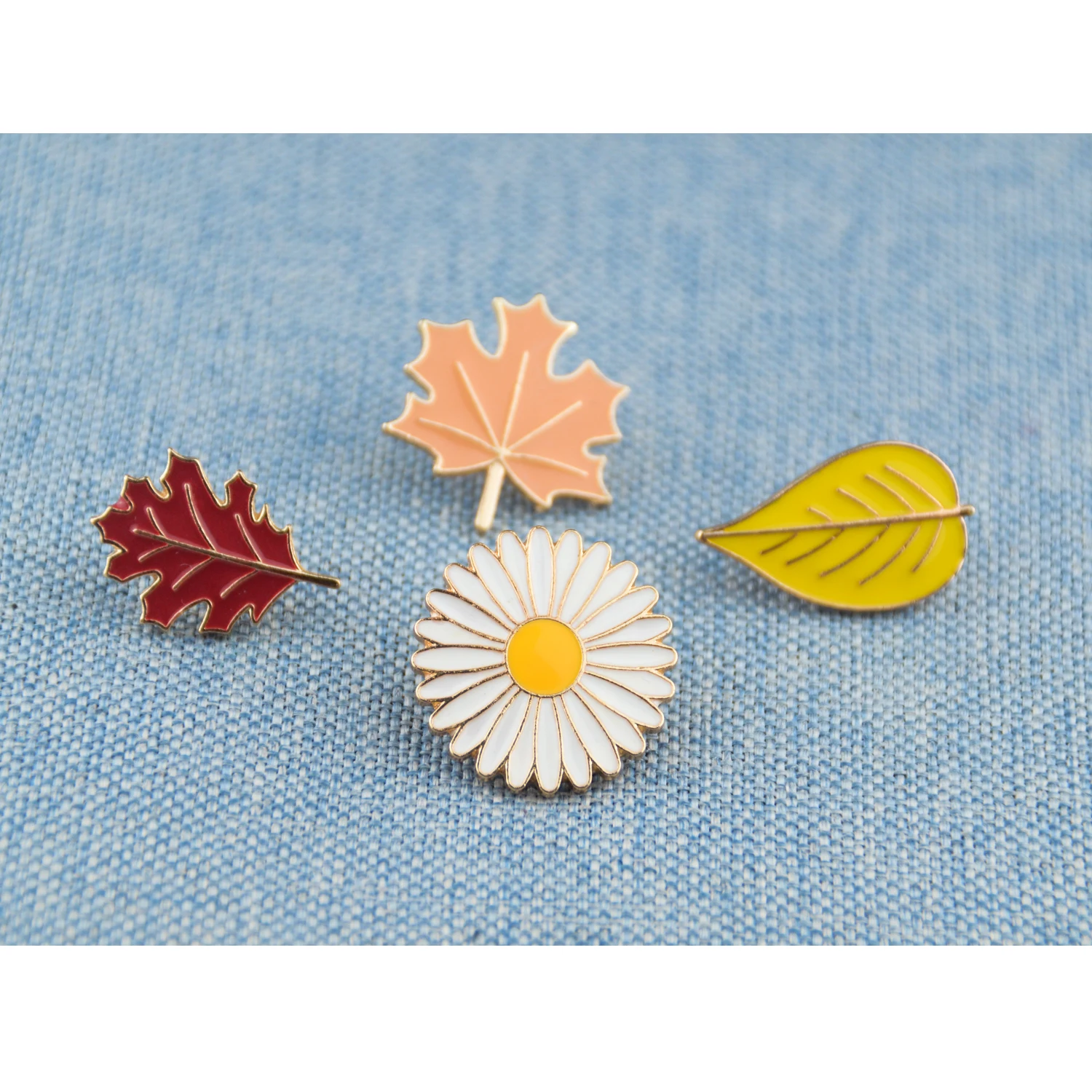 Beauty Sunflower Enamel Pin Leaf Plant Soft Enamel Pin Brooch For Coat Backpack Bag Accessories
Beauty Sunflower Enamel Pin Leaf Plant Soft Enamel Pin Brooch For Coat Backpack Bag Accessories