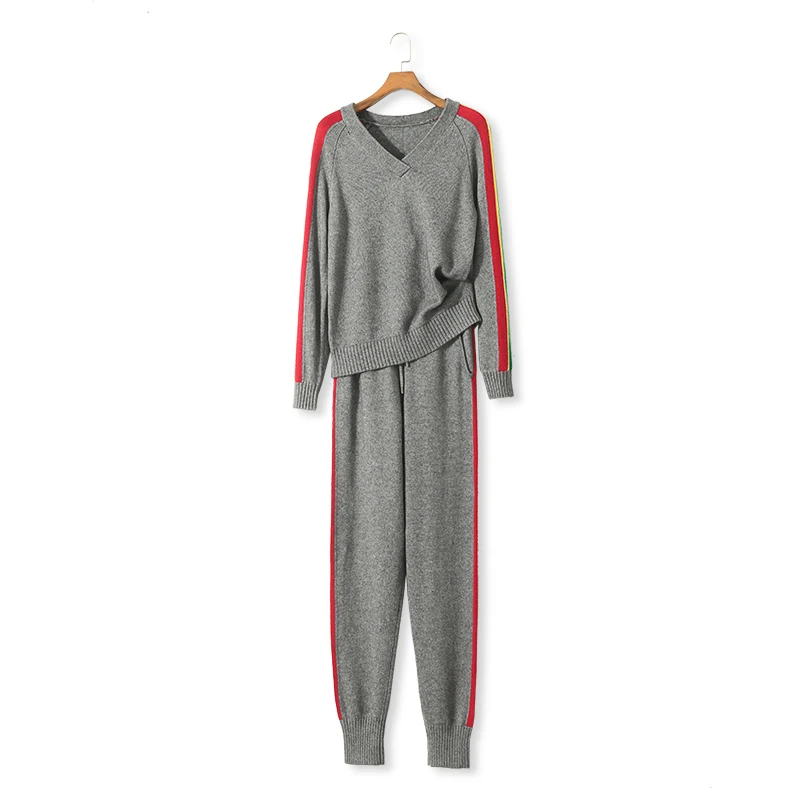 Pull Top Wool Casual 2019 Spring New 2-piece Suit Women's Rainbow Temperament V-neck Cashmere Sweater Trousers Two-piece Female
Pull Top Wool Casual 2019 Spring New 2-piece Suit Women's Rainbow Temperament V-neck Cashmere Sweater Trousers Two-piece Female