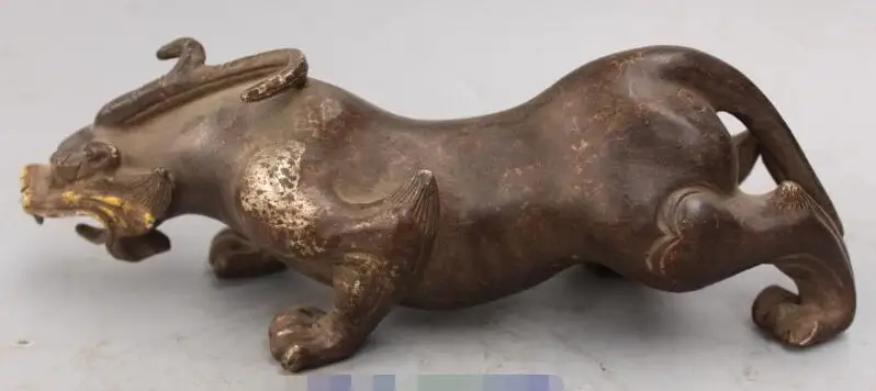 S1705 Chinese Folk Bronze Copper Silver Gilt Dragon Beast Pixiu Chi-lin Unicorn Statue discount 30% (C0324)
S1705 Chinese Folk Bronze Copper Silver Gilt Dragon Beast Pixiu Chi-lin Unicorn Statue discount 30% (C0324)