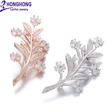 Chrysanthemum design Brooch for Women Shiny Cubic zirconia Lady Jewelry Brooches For Party Gifts Fashion Accessories
Chrysanthemum design Brooch for Women Shiny Cubic zirconia Lady Jewelry Brooches For Party Gifts Fashion Accessories