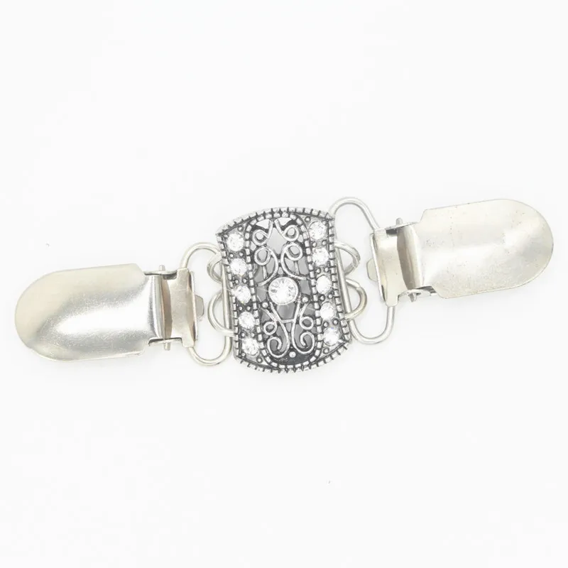 Sweater Clip for Back of Waist Women Shawl/ Cardigan Clip Filigree Dress Clip/ Shirt Clip
Sweater Clip for Back of Waist Women Shawl/ Cardigan Clip Filigree Dress Clip/ Shirt Clip