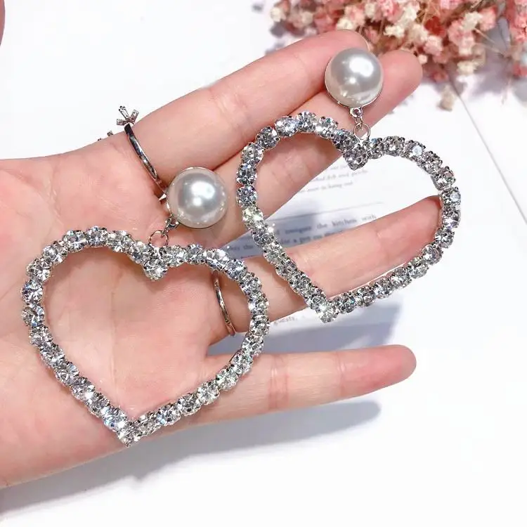 8818110425_2045626361