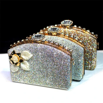 Crystal Handbag Luxury Clutches Women Bride Wedding Shoulder Bag Floral Genuine Leather Rhinestone Purse Chain Evening Party Bag
Crystal Handbag Luxury Clutches Women Bride Wedding Shoulder Bag Floral Genuine Leather Rhinestone Purse Chain Evening Party Bag