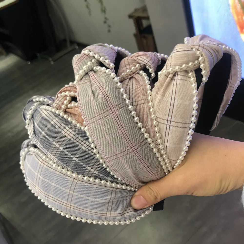 Ruoshui Woman Pearl Top Knot Hairband Turban Korean Style Elegant Elastic Hairband Headband Girls Hair Accessories Hoop Headwrap
Ruoshui Woman Pearl Top Knot Hairband Turban Korean Style Elegant Elastic Hairband Headband Girls Hair Accessories Hoop Headwrap