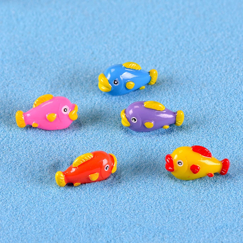 5PCS Colorful Ocean Fish Miniature Figurine DIY Accessories Doll House Resin Decoration Microscape Garden Miniature Figurines 
5PCS Colorful Ocean Fish Miniature Figurine DIY Accessories Doll House Resin Decoration Microscape Garden Miniature Figurines