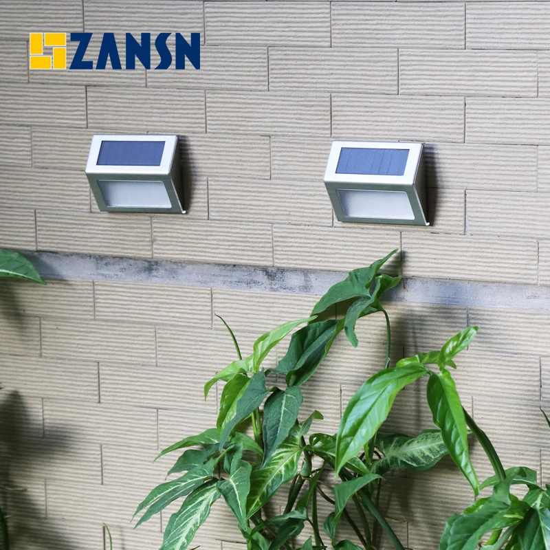 Garden lighting on solar energy LED Waterproof Outdoor Wall Lamp 3LEDs Light-Control Rechargeable Garden Path Fence Light
Garden lighting on solar energy LED Waterproof Outdoor Wall Lamp 3LEDs Light-Control Rechargeable Garden Path Fence Light