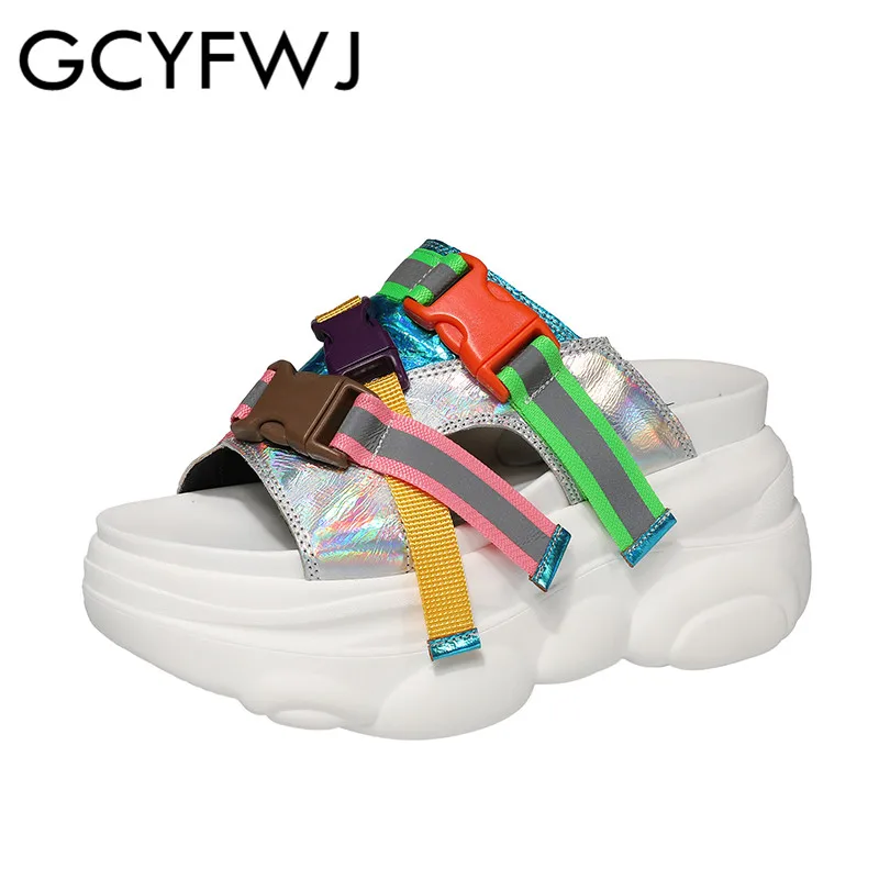 GCYFWJ Leather Platform Slippers Summer New Women Sneakers Mixed Colors Bear Bottom Increase Shoes woman Tide Bear Sole sandals
GCYFWJ Leather Platform Slippers Summer New Women Sneakers Mixed Colors Bear Bottom Increase Shoes woman Tide Bear Sole sandals