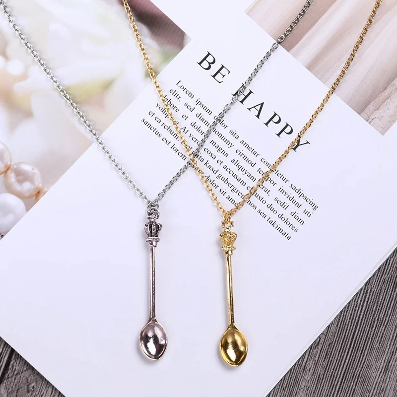 Drop Shipping 1Pcs New Gold Silver Color Tone Snuff Mini Tea Crown Mini Tea Spoon Vintage Royal Snuff Ibiza Festival Necklace
Drop Shipping 1Pcs New Gold Silver Color Tone Snuff Mini Tea Crown Mini Tea Spoon Vintage Royal Snuff Ibiza Festival Necklace
