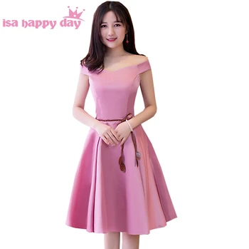 blush girls off the shoulder satin elegant princess bridesmaid short braid maid dresses new ball gown for girls H4143
blush girls off the shoulder satin elegant princess bridesmaid short braid maid dresses new ball gown for girls H4143