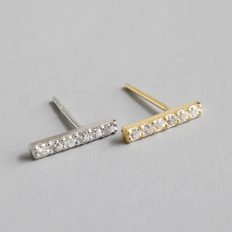 1PAIR Authentic 925 Sterling silver Micro Pave CZ Zirconia AAAA+ Geometric Lucky Straight Bar Stud earrings jEWELRY TLE524
1PAIR Authentic 925 Sterling silver Micro Pave CZ Zirconia AAAA+ Geometric Lucky Straight Bar Stud earrings jEWELRY TLE524