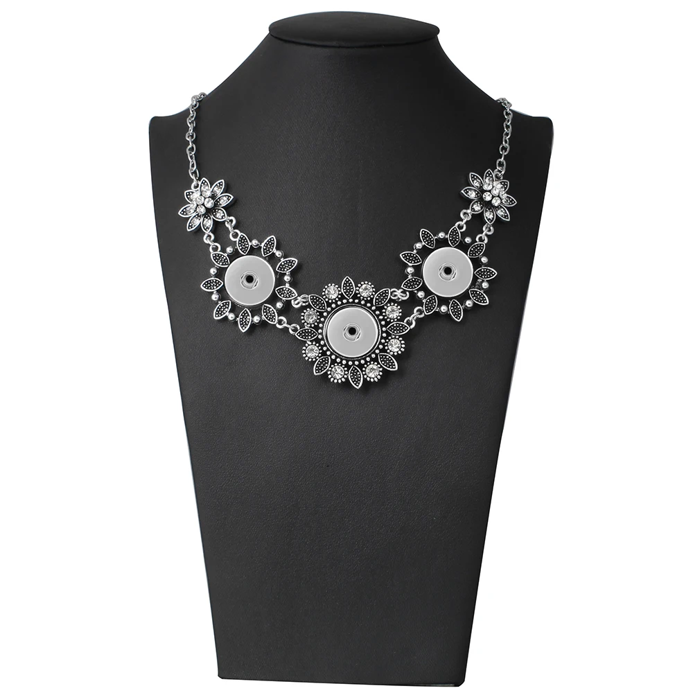 New Vintage Crystal Flower Bohemia Choker Necklace Snap Jewelry for Women 18mm Snap Buttons Pendant Necklace for Women Jewelry
New Vintage Crystal Flower Bohemia Choker Necklace Snap Jewelry for Women 18mm Snap Buttons Pendant Necklace for Women Jewelry