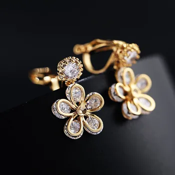 JIOFREE New Fashion AAA Cubic Zirconia Flower shape Clip on Earrings Without Piercing for Women Party Charm No Hole Ear Clip
JIOFREE New Fashion AAA Cubic Zirconia Flower shape Clip on Earrings Without Piercing for Women Party Charm No Hole Ear Clip